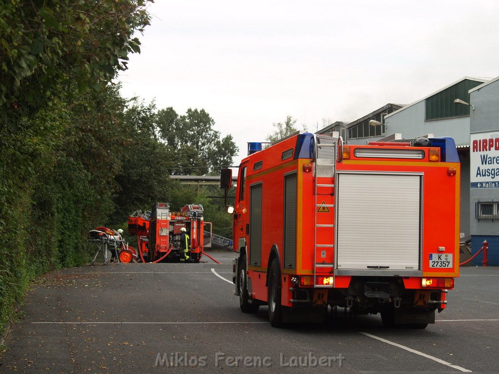 Brand Halle Porz Hansestr 003.JPG